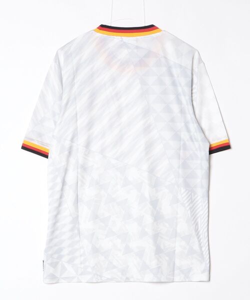 UMBRO(アンブロ)の「【T21】【umbro/アンブロ】2024 GERMANY ICONIC GRAPHIC JERSEY ドイツ アイコニック グラフィック ジャージ UUM166568U(Tシャツ/カットソー・メンズ・ホワイト・X-LARGE/LARGE/MEDIUM)」の11枚目の写真