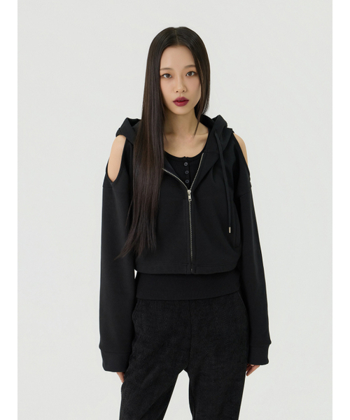 VADEFY(ヴァデファイ)の「肩カットアウトクロップフードジップアップ、ブラック(パーカー・レディース・その他・ONE SIZE)」の2枚目の写真