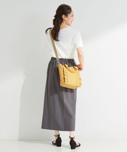 SHOO・LA・RUE(シューラルー)の「【2WAY】キャンバスフリルトートバッグ(トートバッグ・レディース・イエロー/グレー/ブラック・00)」の6枚目の写真