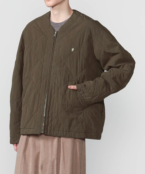GYMPHLEX(ジムフレックス)の「Gymphlex | コットンナイロン ノーカラーキルティングジャケット MEN(ノーカラージャケット・メンズ・ブラウン/ブラック/グレー・M/L)」の11枚目の写真