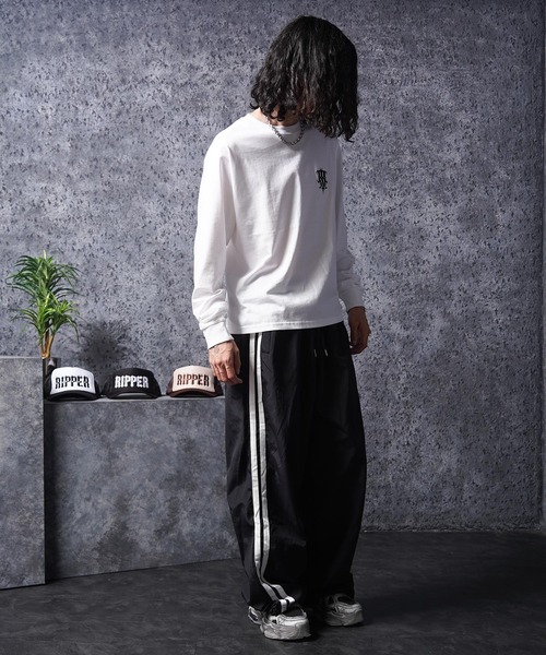 1111clothing（ワンフォークロージング）の「サイドライン バギートラックパンツ / Side Line Baggy Track Pants（その他パンツ・メンズ・グレー/ブラック・FREE）」の17枚目の写真
