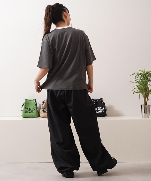 1111clothing（ワンフォークロージング）の「サイドライン バギートラックパンツ / Side Line Baggy Track Pants（その他パンツ・メンズ・グレー/ブラック・FREE）」の11枚目の写真