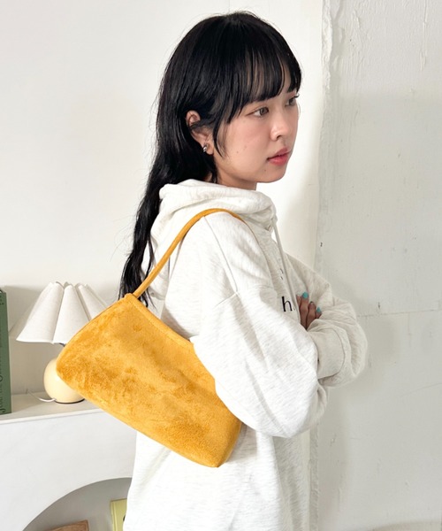 wears(ウェアーズ)の「スクエアショルダーバッグ(ショルダーバッグ・レディース・ホワイト系その他/イエロー/ブラウン/ブラック/ベージュ/ブラック系その他/グリーン・FREE)」の13枚目の写真