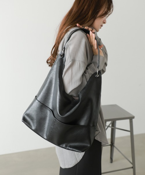 Bab(バブ)の「フロントポケットトートBAG(トートバッグ・レディース・オフホワイト/ブラウン/ブラック・ONESIZE)」の3枚目の写真
