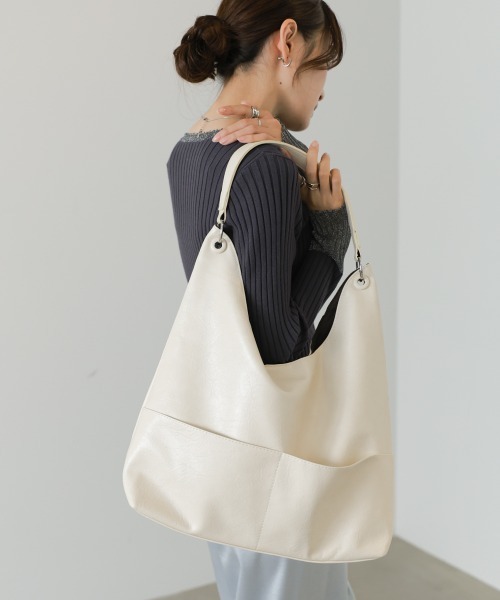 Bab(バブ)の「フロントポケットトートBAG(トートバッグ・レディース・オフホワイト/ブラウン/ブラック・ONESIZE)」の5枚目の写真