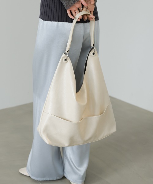 Bab(バブ)の「フロントポケットトートBAG(トートバッグ・レディース・オフホワイト/ブラウン/ブラック・ONESIZE)」の6枚目の写真
