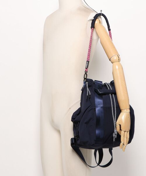 Desigual(デシグアル)の「Rope Accent Multi-way Backpack / ロープアクセントマルチウェイバックパック(バックパック/リュック・レディース・ブルー・FREE)」の9枚目の写真