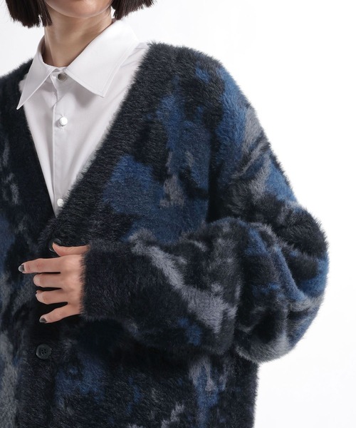 HARE(ハレ)の「フェザーシャギーニットガラカーディガン(HARE)(カーディガン/ボレロ・メンズ・ブラック/グリーン/グレー/ホワイト・FREE)」の13枚目の写真