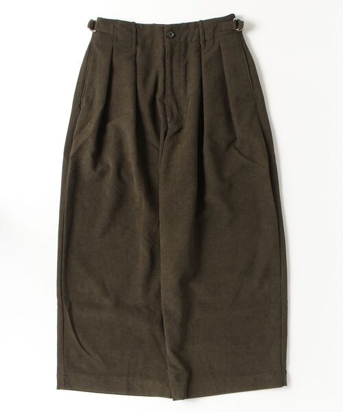 my beautiful landlet（マイビューティフルランドレット）の「【my beautiful landlet】 CORDUROY SIDE BELT WIDE PANTS（その他パンツ・メンズ・グレー/オリーブ・1/2）」の2枚目の写真