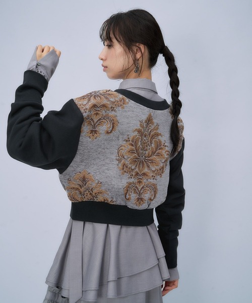 HARE(ハレ)の「ジャガードキリカエVネックスウェット(HARE)(スウェット・レディース・グリーン/ブルーグレー/ボルドー・FREE)」の16枚目の写真