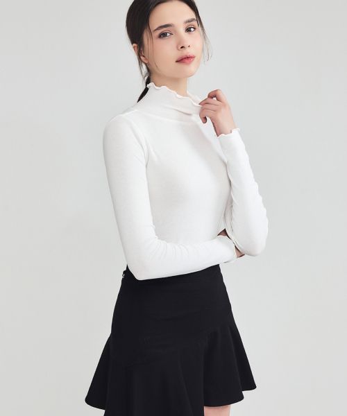 LORDLOAR(ロードロアル)の「サイドスリットフレアスカート BLACK(スカート・レディース・その他・X-SMALL/SMALL/MEDIUM/LARGE)」の2枚目の写真