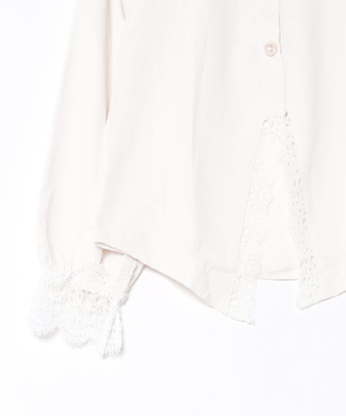 Ritzy(リッツィー)の「レース×ボリューム袖シャツブラウス(シャツ/ブラウス・レディース・ホワイト・MEDIUM/LARGE)」の8枚目の写真