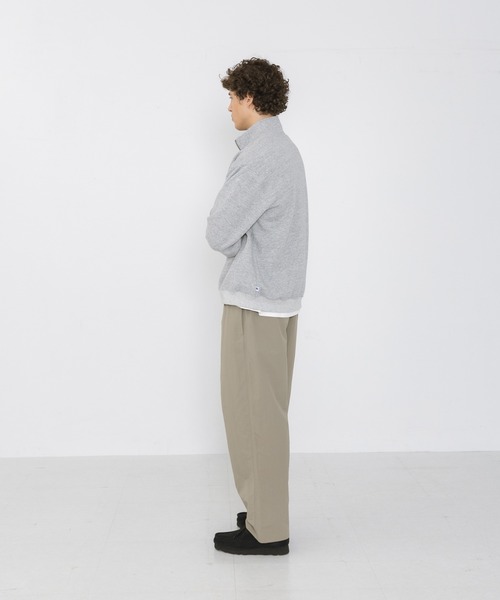 Russell Athletic（ラッセルアスレティック）の「『別注』Russell Athletic×Sonny Label　ハーフジップスウェットプルオーバー（スウェット・メンズ・レッド/グレー/チャコールグレー/ブラウン・MEDIUM/LARGE）」の21枚目の写真