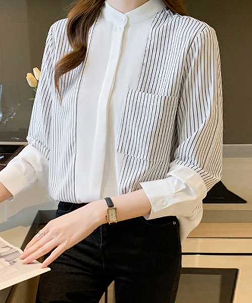 Doux Belle(ドゥーベル)の「ストライプ切替バンドカラーシャツ(シャツ/ブラウス・レディース・ホワイト・MEDIUM/X-LARGE/LARGE)」の6枚目の写真