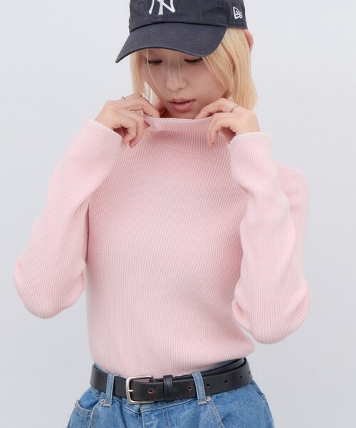 CIAOPANIC TYPY(チャオパニックティピー)の「∴【新色追加!】アンチピリング配色ステッチタートルニット(ニット/セーター・レディース・ブラック/ネイビー/グレー/ライトグレー/ピンク/グリーン系/キャメル/オフホワイト/ダークブラウン/カーキ/ブルー系その他4/ダークグリーン/レッド/レモンイエロー/ブルー/バイオレット・ONE SIZE)」の17枚目の写真
