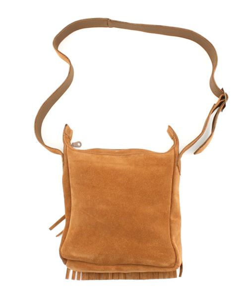 Ray BEAMS（レイビームス）の「MINNETONKA / フリンジ ハンドバック（ショルダーバッグ・レディース・ブラック/ライトブラウン・ONE SIZE）」の3枚目の写真