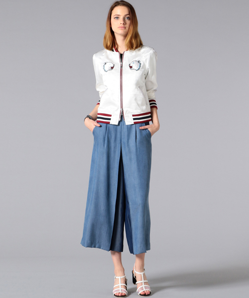 GUILD PRIME(ギルドプライム)の「【GUILD PRIME】WOMENS テンセルデニムタックワイドパンツ(その他パンツ・レディース・ブルー・34/36)」の11枚目の写真