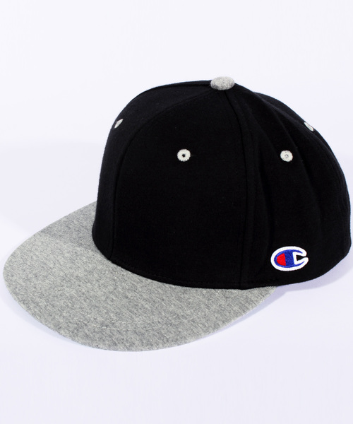 ８(eight)（エイト）の「CHAMPION ロゴ ベースボールキャップ 帽子（キャップ・メンズ・レッド/グレー/ホワイト/ホワイト×ブラック/グレー系その他/ブラック/ネイビー/ブラック×グレー・FREE）」の5枚目の写真