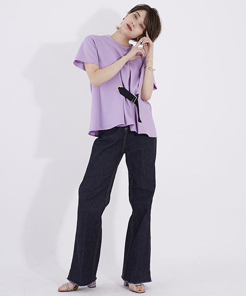 UNITED TOKYO（ユナイテッドトウキョウ）の「ワンウォッシュストレートデニム（デニムパンツ・レディース・ブルー・1/2）」の5枚目の写真