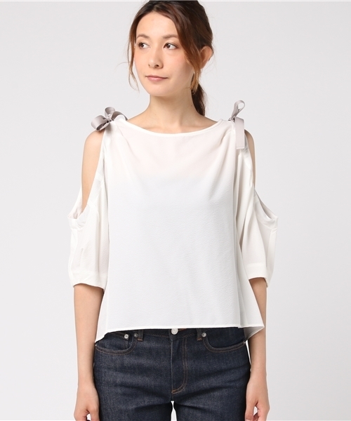 PEGGY LANA(ペギーラナ)の「Shoulder Gather TOP(Tシャツ/カットソー・レディース・ホワイト/ネイビー/ブルー系その他・FREE)」の7枚目の写真
