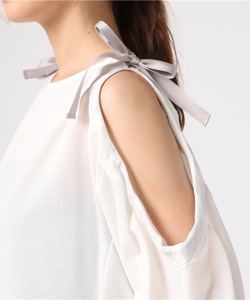 PEGGY LANA(ペギーラナ)の「Shoulder Gather TOP(Tシャツ/カットソー・レディース・ホワイト/ネイビー/ブルー系その他・FREE)」の12枚目の写真