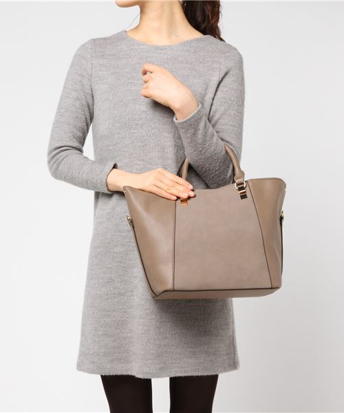 RIVE DROITE(リヴドロワ)の「異素材トート(ハンドバッグ・レディース・グリーン/マスタード/ベージュ・FREE)」の9枚目の写真