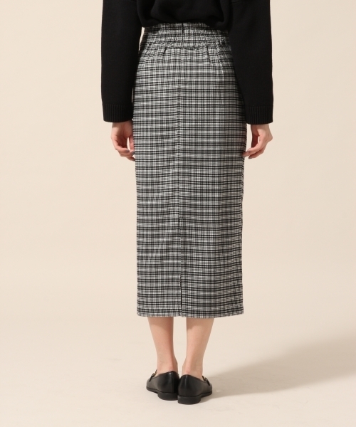 LOWRYS FARM(ローリーズファーム)の「ハトメベルトツキタイトスカート 783442(スカート・レディース・ブラック/ベージュ・FREE)」の5枚目の写真