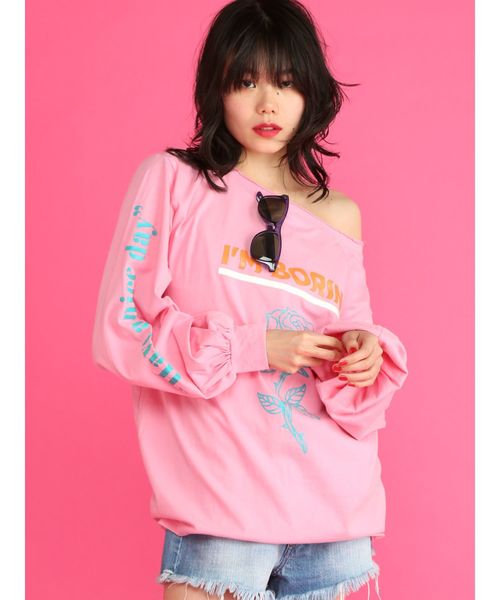 jouetie(ジュエティ)の「ルーズネックローズロンT(Tシャツ/カットソー・レディース・オフホワイト/ブラック/ピンク/ブルー・MEDIUM)」の4枚目の写真