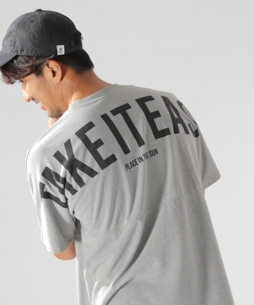 BAYFLOW（ベイフロー）の「ポリコットバックプリント S/S Tシャツ（Tシャツ/カットソー・メンズ・ホワイト/ネイビー/グレー・SMALL/MEDIUM/LARGE）」の14枚目の写真