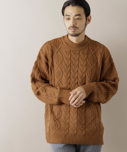 MONO-MART(モノマート)の「オーバーサイズフィッシャーマンケーブル編みモックネックニットセーター(ニット/セーター・メンズ・キャメル/ワイン/チャコール/テラコッタ/ブラック/ベージュ/ネイビー/アイボリー/カーキオリーブ/杢グレー/ブラウン/グリーン・FREE)」の11枚目の写真