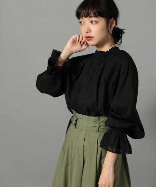 LOWRYS FARM（ローリーズファーム）の「スタンドレースブラウス　826444（シャツ/ブラウス・レディース・ブラック/オフホワイト/ブルー/ミント・FREE）」の16枚目の写真