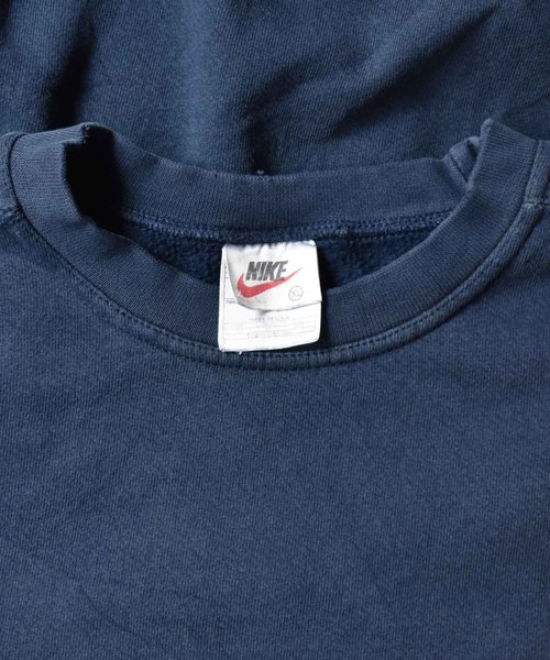 NIKE（ナイキ）の「【ヴィンテージ古着】90's NIKE/ナイキ ロゴ クルーネックスウェット（スウェット・メンズ・ネイビー・X-LARGE）」の3枚目の写真