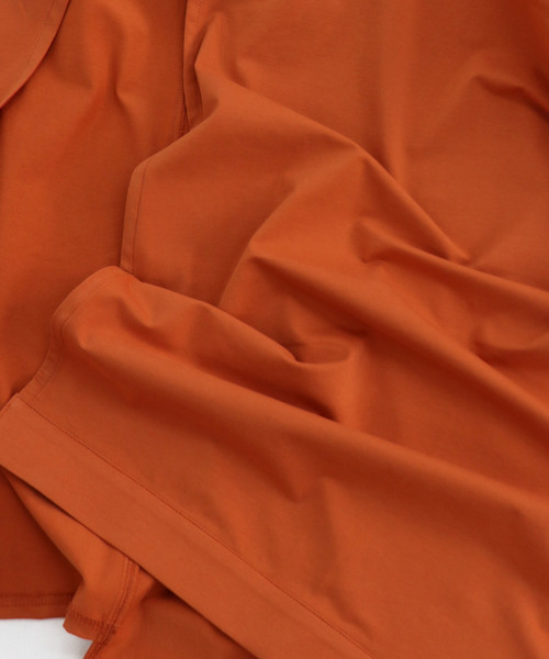 &g'aime（アンジェム）の「【&g'aime】ロングスリットTシャツ（Tシャツ/カットソー・レディース・ホワイト/ブラック/オレンジ・FREE）」の19枚目の写真