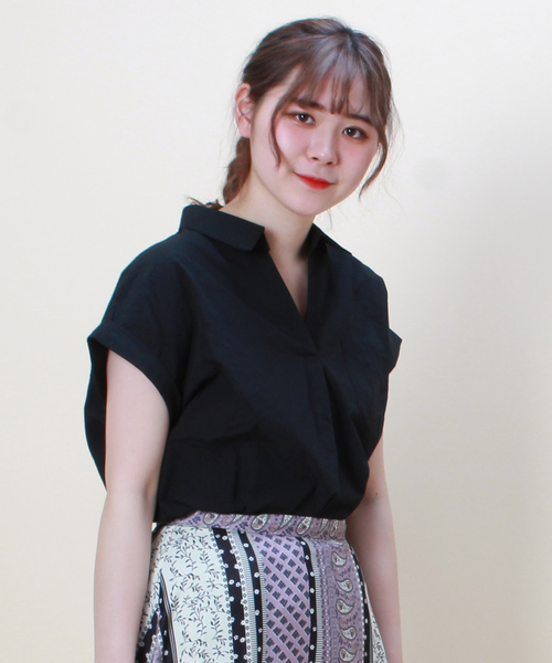 ASTORIA ODIER(アストリアオディール)の「バックシャンスキッパーブラウス(シャツ/ブラウス・レディース・ホワイト/ブラック/グリーン/モカ・MEDIUM)」の3枚目の写真