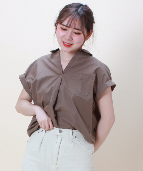ASTORIA ODIER(アストリアオディール)の「バックシャンスキッパーブラウス(シャツ/ブラウス・レディース・ホワイト/ブラック/グリーン/モカ・MEDIUM)」の4枚目の写真