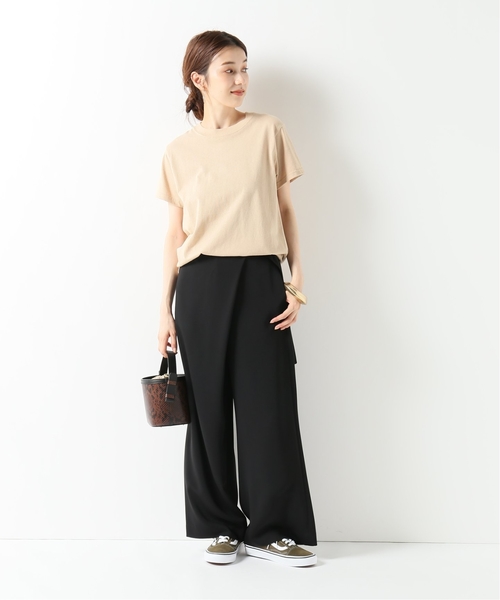 journal standard L'essage(ジャーナルスタンダードレサージュ)の「マットサテンフロントタックパンツ2(その他パンツ・レディース・ベージュ系その他/ブラック・36/38)」の22枚目の写真