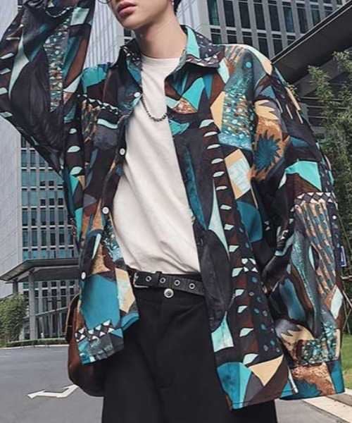 MGV（エムジーヴィー）の「【MGV】ヴィンテージ風プリントオーバーサイズシャツ（シャツ/ブラウス・メンズ・ブルー/グリーン・LARGE/X-LARGE/XX-LARGE/MEDIUM）」の4枚目の写真