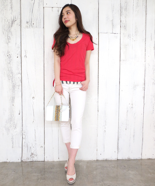 DouDou（ドゥドゥ）の「【GROCERIES】TシャツBEE（Tシャツ/カットソー・レディース・グリーン/イエロー/ブラック/ピンク/サックスブルー/ホワイト・FREE）」の13枚目の写真