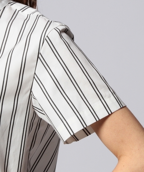 UNITED ARROWS(ユナイテッドアローズ)の「UAW C ストライプ バンドカラー シャツ ◆(シャツ/ブラウス・レディース・ホワイト/ナチュラル/ブラック/ライトブルー・フリー)」の8枚目の写真