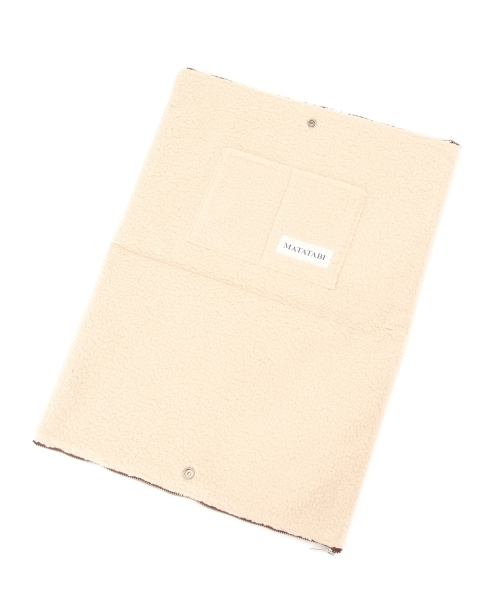 Ray BEAMS（レイビームス）の「◎MATATABI / "NYC" ボア クラッチバッグ（クラッチバッグ・レディース・オフホワイト/ブラック・ONE SIZE）」の12枚目の写真