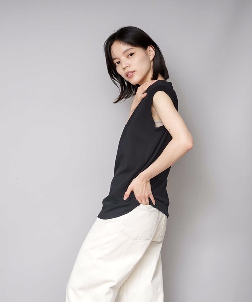 HANES(ヘインズ)の「【HANES/ヘインズ】【1枚で着れる厚手T】ヘインズ JAPAN FIT スリーブレス 2枚セット(白・黒)透けない5.3oz ノースリーブ(Tシャツ/カットソー・レディース・その他1/その他4/その他3/その他5/その他6/その他7/その他8・LARGE/MEDIUM)」の8枚目の写真
