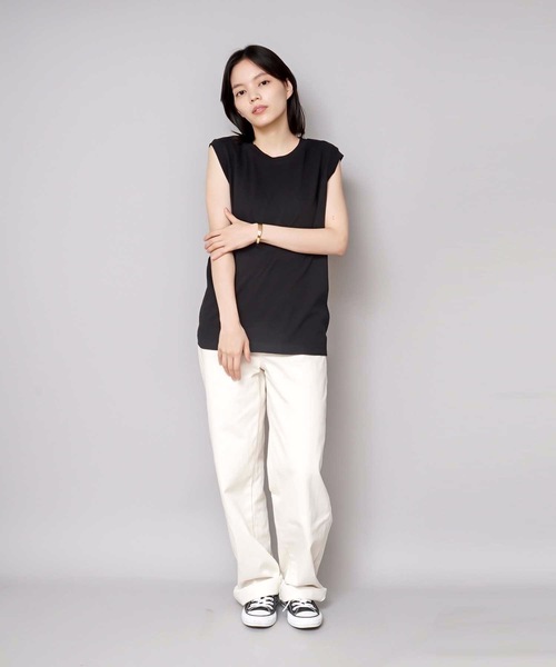 HANES(ヘインズ)の「【HANES/ヘインズ】【1枚で着れる厚手T】ヘインズ JAPAN FIT スリーブレス 2枚セット(白・黒)透けない5.3oz ノースリーブ(Tシャツ/カットソー・レディース・その他1/その他4/その他3/その他5/その他6/その他7/その他8・LARGE/MEDIUM)」の9枚目の写真