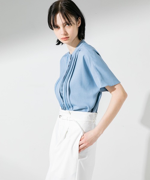 UNITED TOKYO（ユナイテッドトウキョウ）の「≪WEB限定≫アレンジキーネックブラウス /半袖 ブラウス（シャツ/ブラウス・レディース・ブラック/ベージュ/アイボリー/ブルー・0）」の11枚目の写真