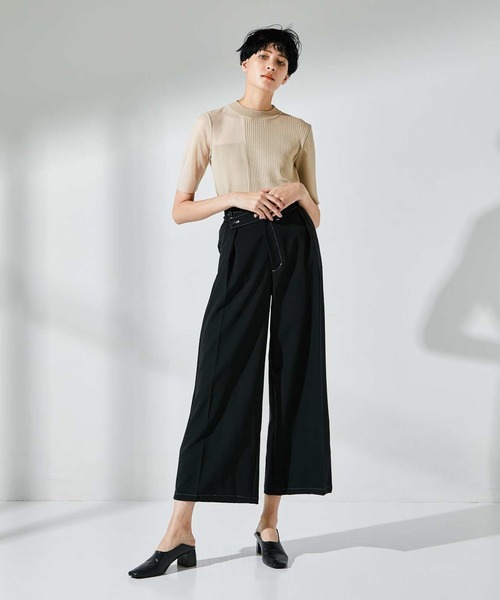 UNITED TOKYO(ユナイテッドトウキョウ)の「アシンメトリーベルトステッチパンツ(その他パンツ・レディース・ブラック/イエロー・1/2)」の3枚目の写真