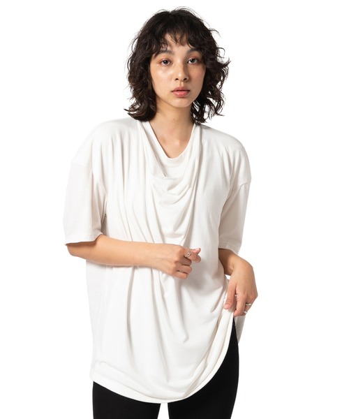 glamb(グラム)の「【glamb】Drape layered CS/GB0220/CS12(Tシャツ/カットソー・メンズ・ホワイト/ブラック・1/2/4/3)」の13枚目の写真