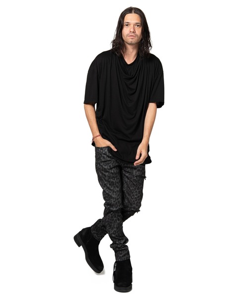 glamb(グラム)の「【glamb】Drape layered CS/GB0220/CS12(Tシャツ/カットソー・メンズ・ホワイト/ブラック・1/2/4/3)」の4枚目の写真