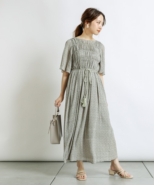 natural couture(ナチュラルクチュール)の「キラッと楊柳シャーリングワンピース(ワンピース・レディース・サックスブルー/グリーン/ブラウン系その他/グリーン系その他/レンガ・FREE)」の7枚目の写真