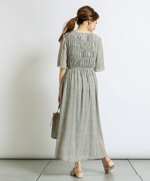 natural couture(ナチュラルクチュール)の「キラッと楊柳シャーリングワンピース(ワンピース・レディース・サックスブルー/グリーン/ブラウン系その他/グリーン系その他/レンガ・FREE)」の22枚目の写真