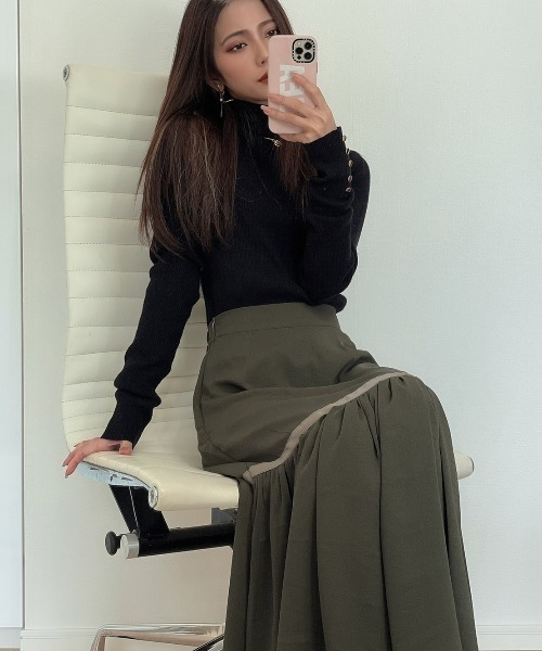 Sheer Flow シアーフロウ の インフルエンサーmarikaプロデュースアイテム 裾フレアロングマーメイドスカート スカート Wear