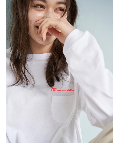 Champion（チャンピオン）の「【別注】Champion×earth　ネオン刺繍長袖Tシャツ ＊（Tシャツ/カットソー・レディース・ホワイト/ブラウン/ピンク・FREE）」の8枚目の写真